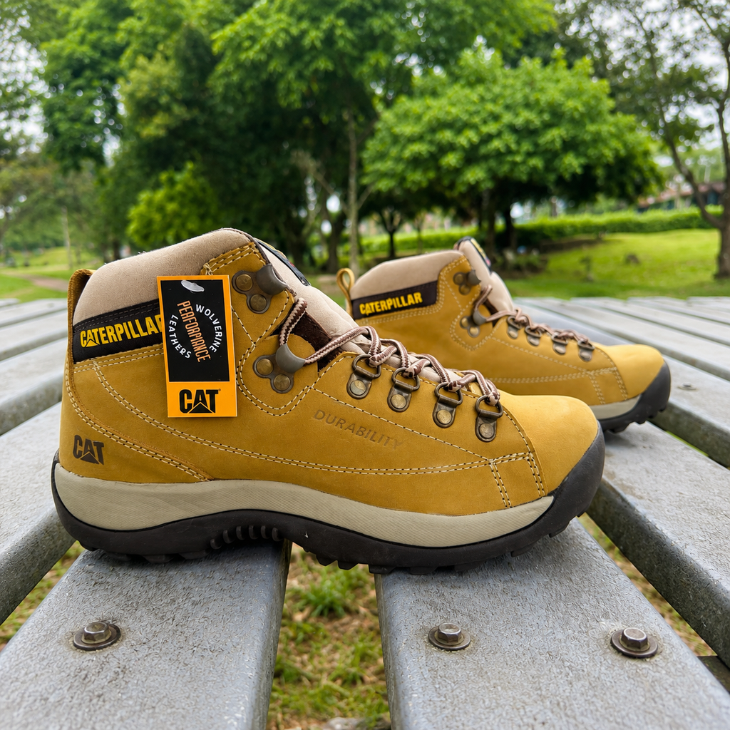 BOTAS CAT 1323 ALASKA OCRE SP