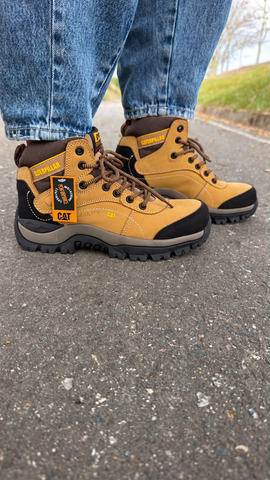BOTAS CAT 1333 OCRE CP