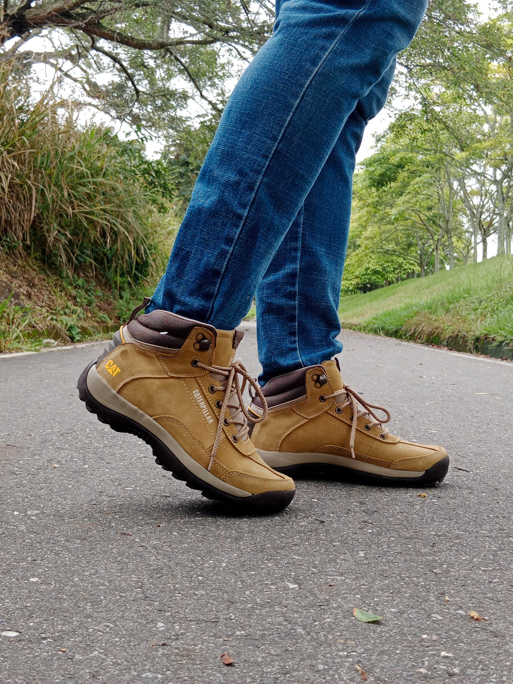 BOTAS CAT 1335 OCRE SP