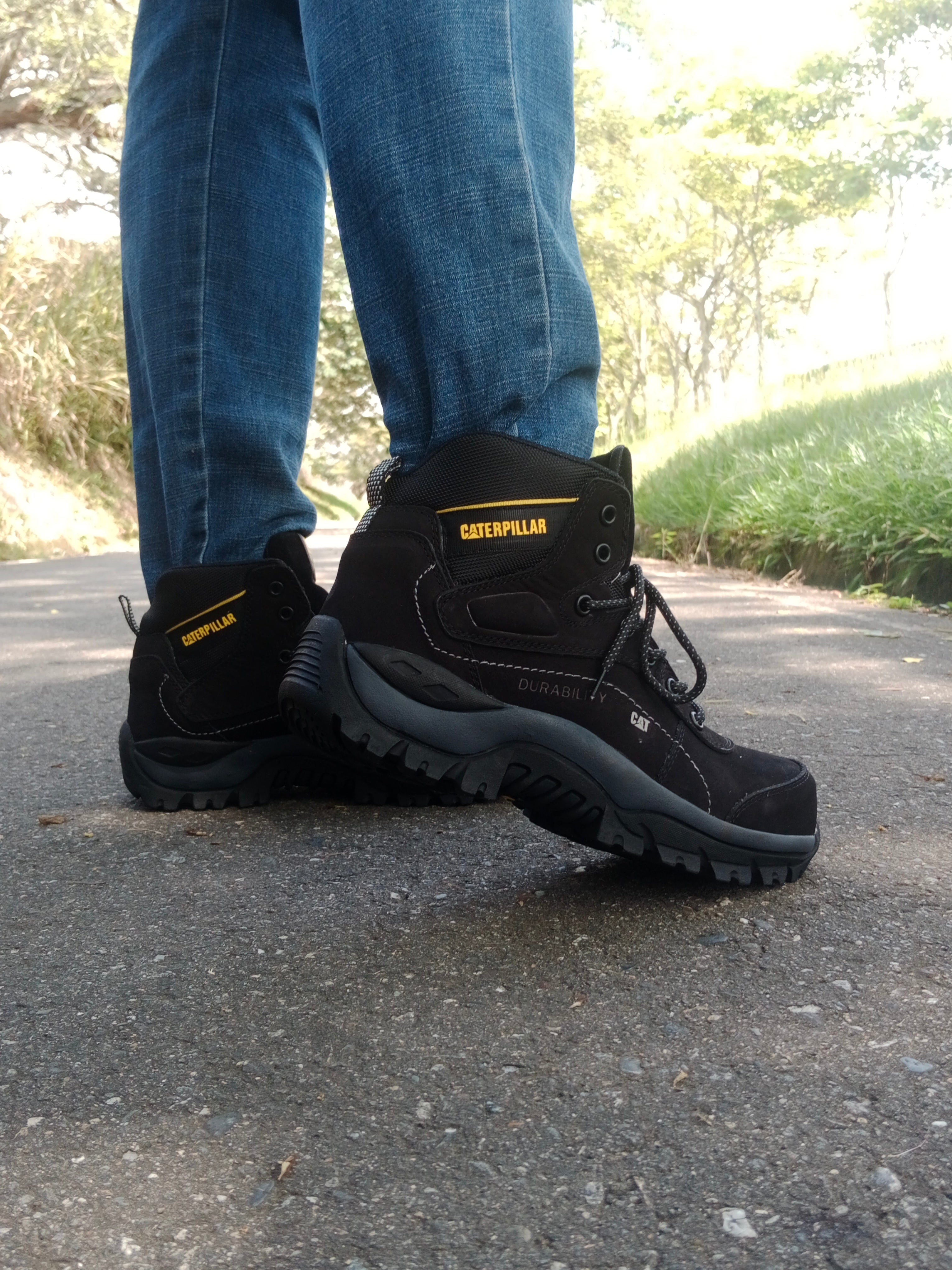 BOTAS CAT 1333 NEGRA CP