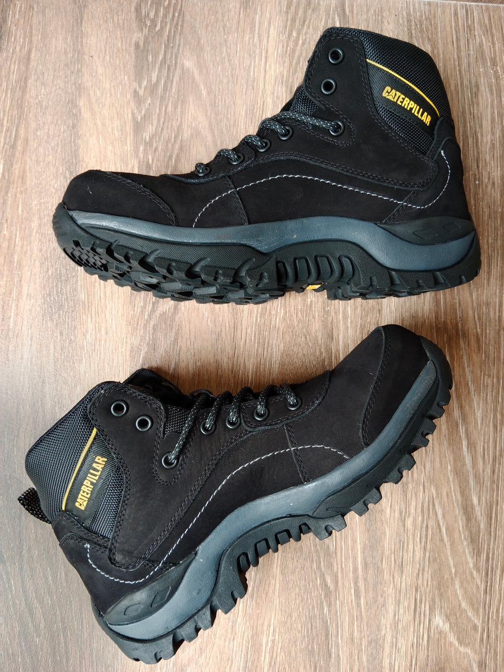 BOTAS CAT 1333 NEGRA CP
