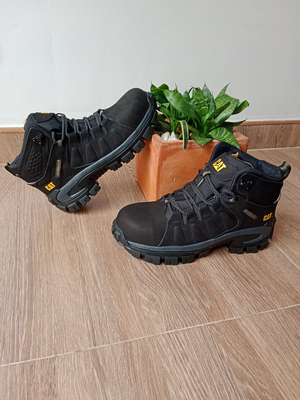 BOTAS CAT 1359 NEGRA CP