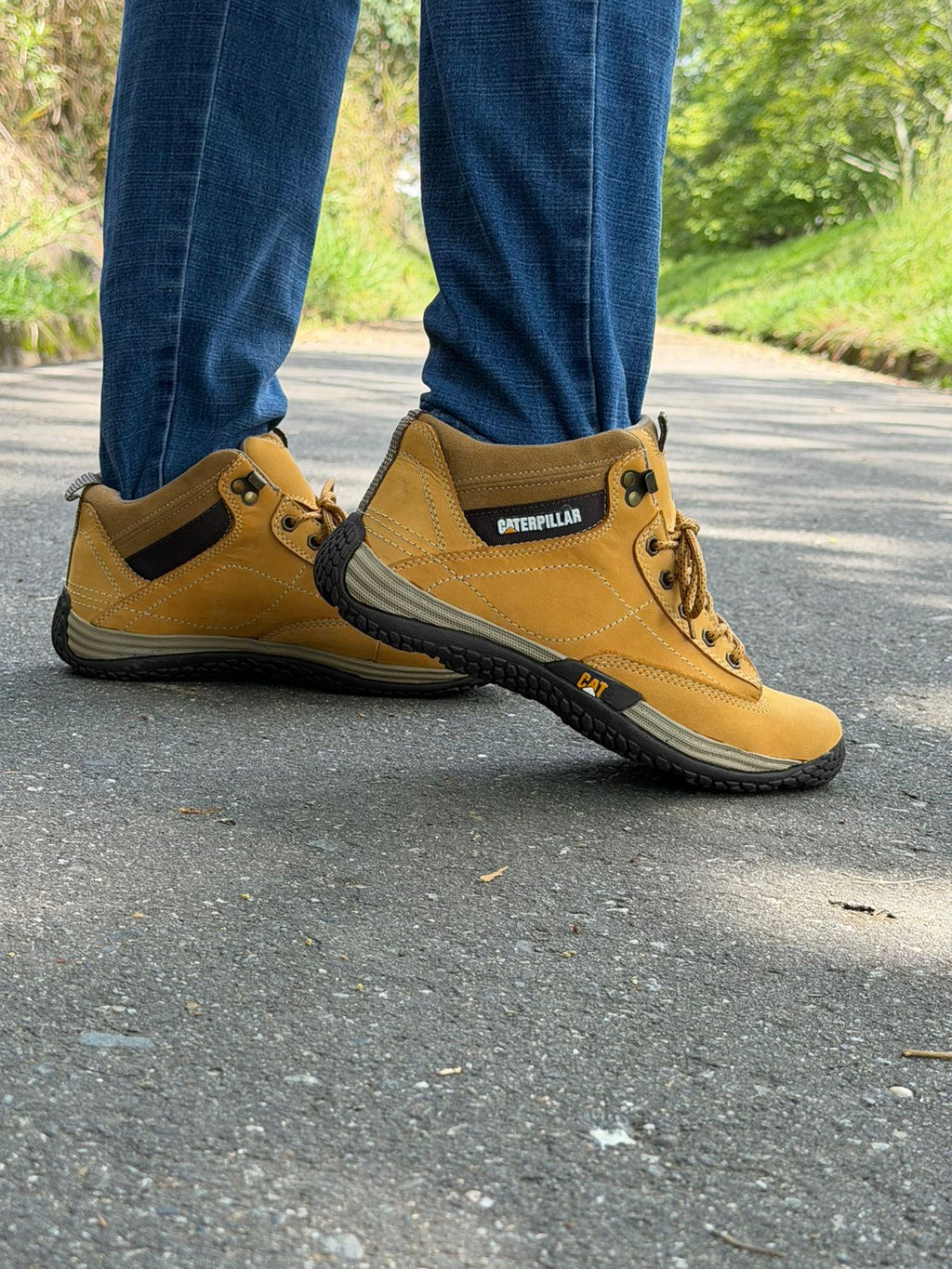 BOTAS CAT 1309 ORO SP